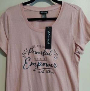 Womens print t-shirt size large